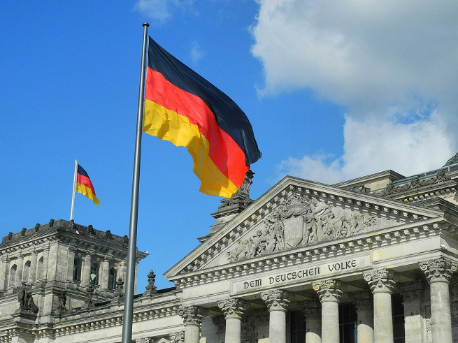 Германия компенсирует малому бизнесу до 75% дохода