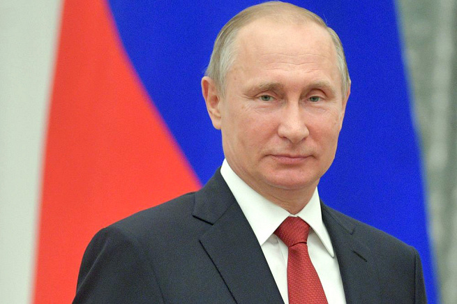 Путин из-за коронавируса продлил нерабочие дни на весь апрель