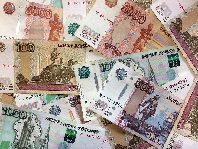 Волатильность рубля подскочила до максимумов с осени 2020 года